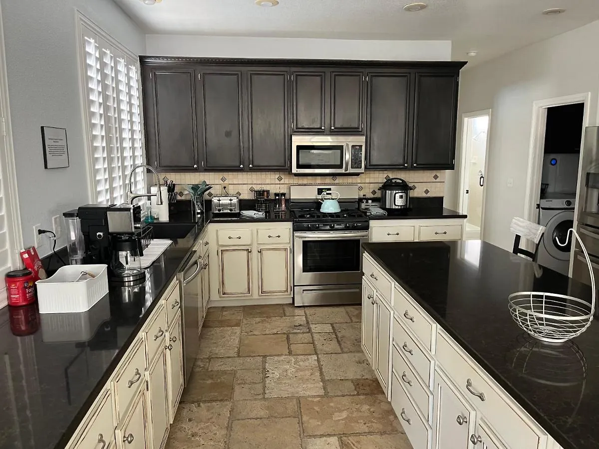 Holiday home Gorgeous Henderson Home With Pool! Las Vegas