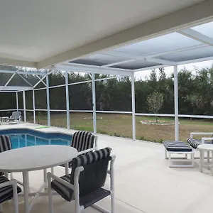 Westridge Pool Holiday home Davenport