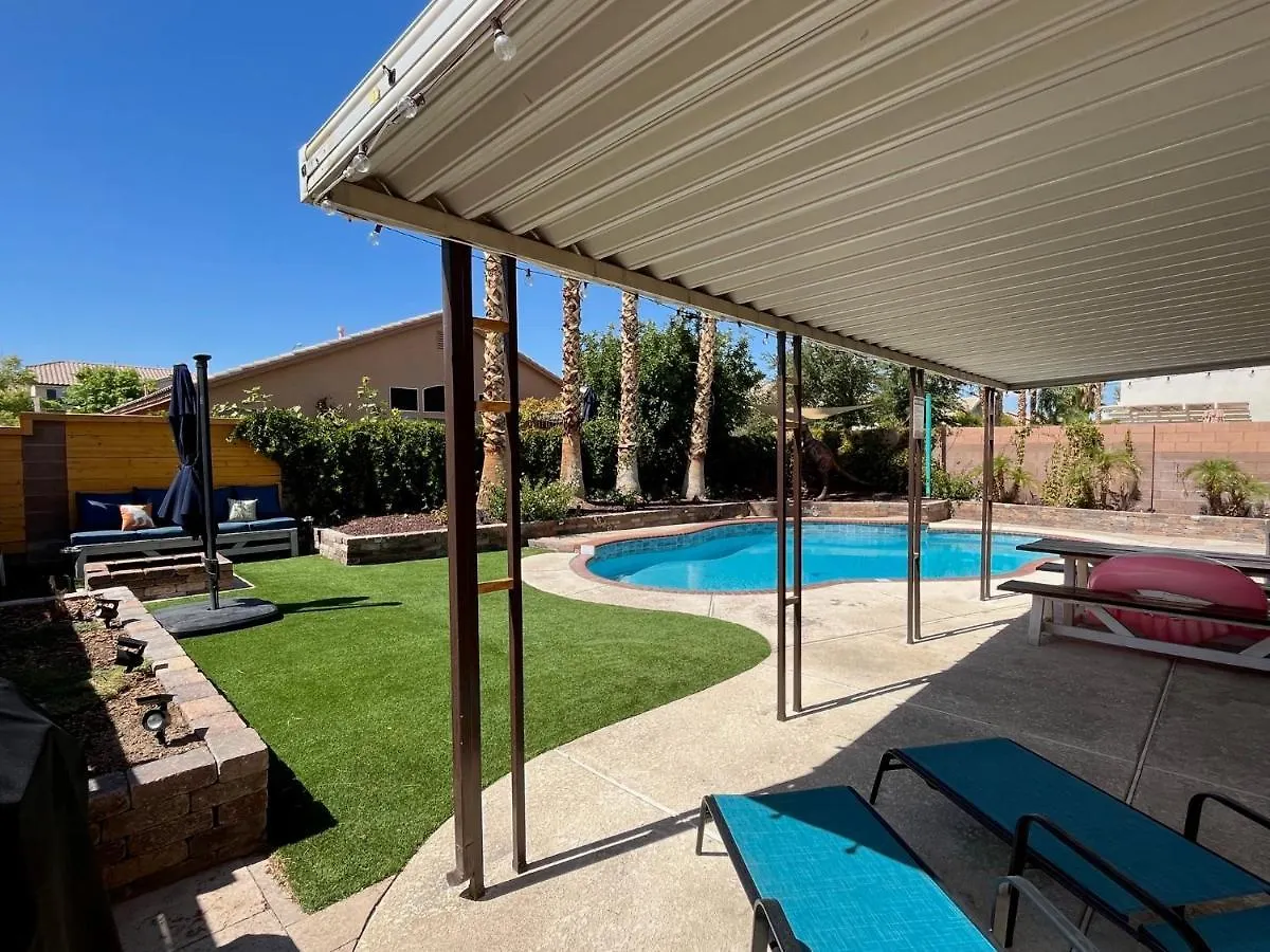 Gorgeous Henderson Home With Pool! Las Vegas