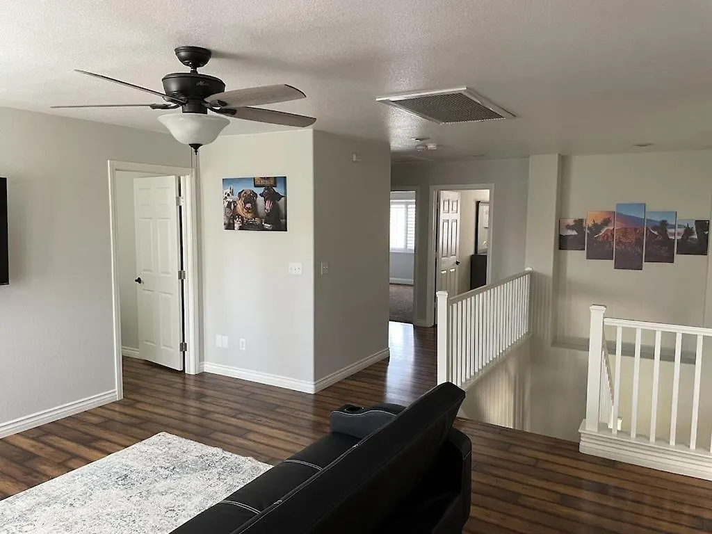 Gorgeous Henderson Home With Pool! Las Vegas Holiday home