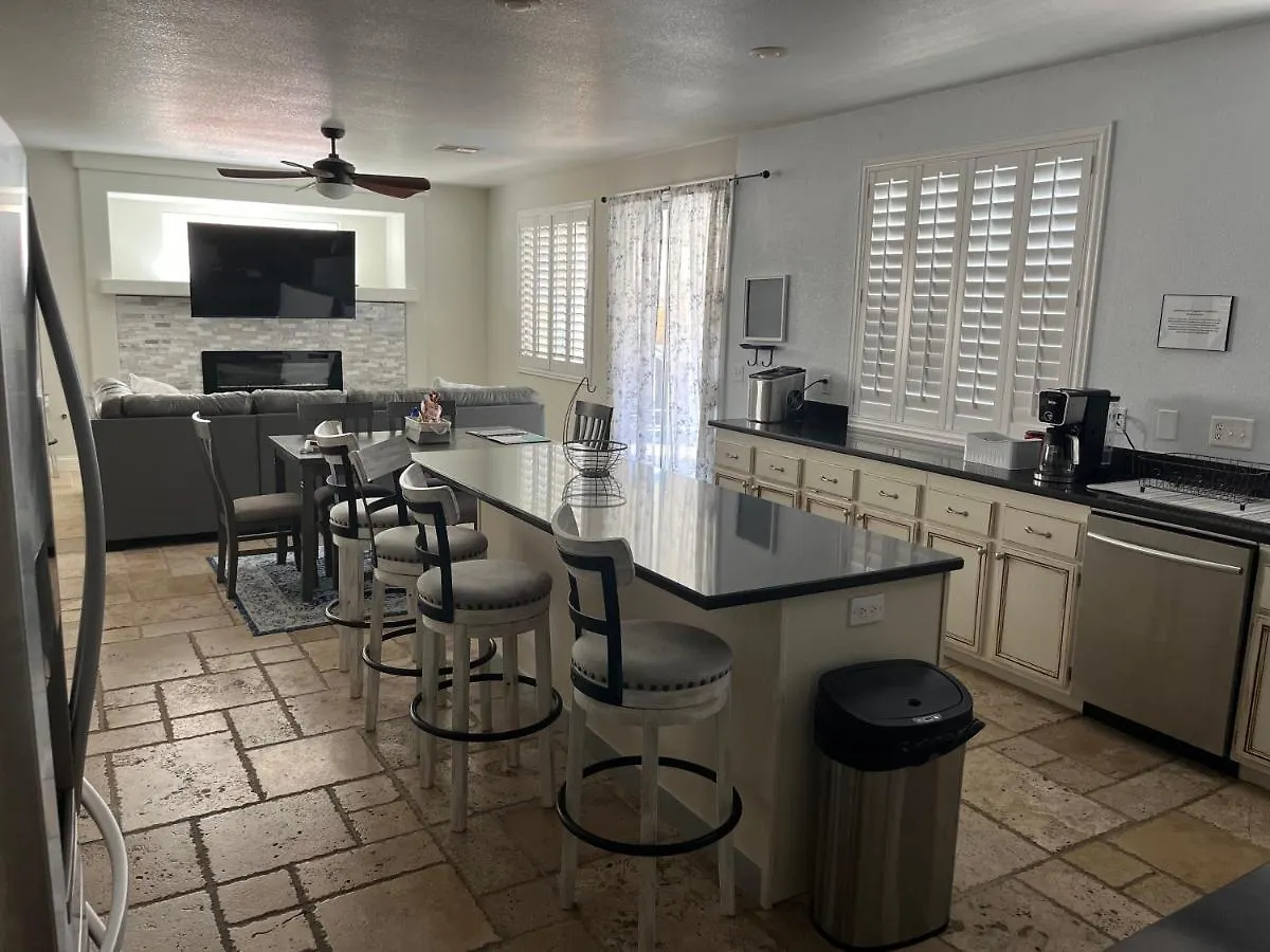 Gorgeous Henderson Home With Pool! Las Vegas 0*,